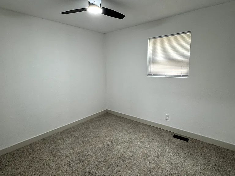 213 Ivey St — Photo 19