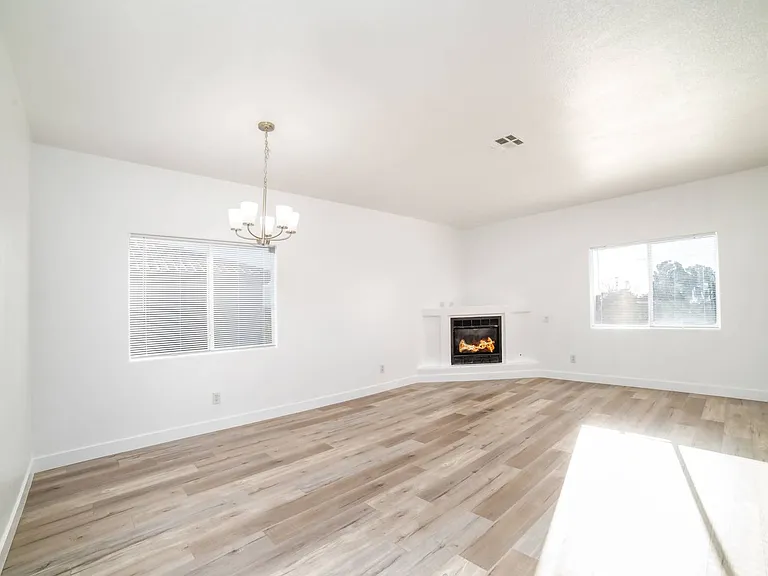 5112 Jordan Frey St #203 — Photo 7