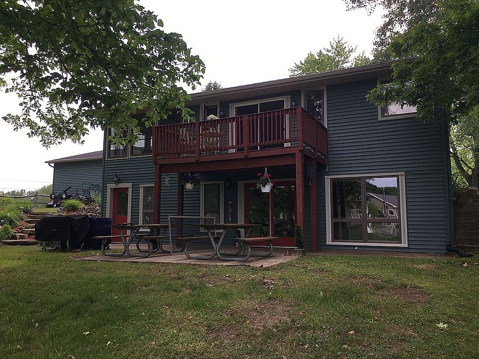 1st image of 4324 Dawn Dr
