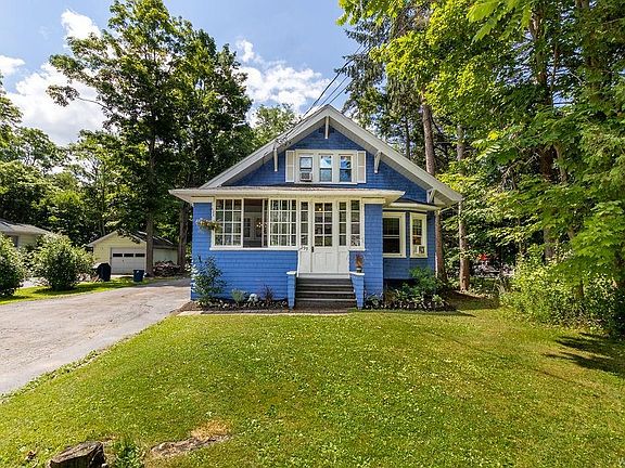 2nd image of 299 Prospect Ave