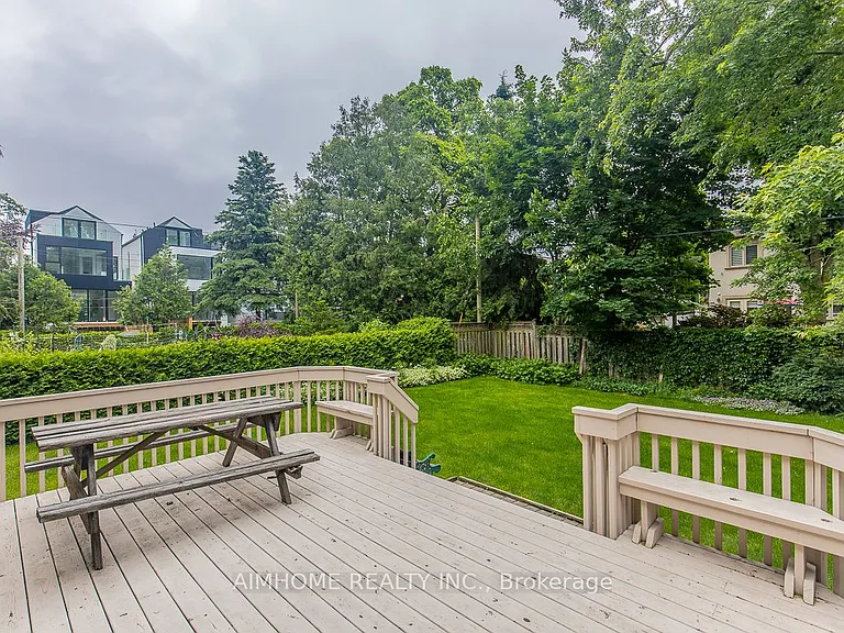 395 Princess Ave — Photo 38