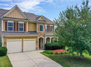 5180 Fieldgate Ridge Dr, Cumming, GA 30028