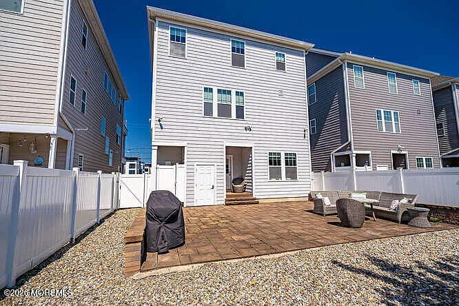 50 Seaview Ave — Photo 34