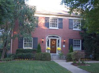 1453 Tates Creek Rd, Lexington, KY 40502