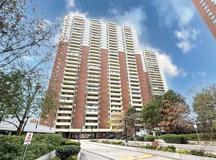 1 Massey Sq #605, Toronto, ON M4C 5L4