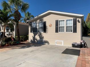 1615 Diamond Lake Cir, Naples, FL 34114