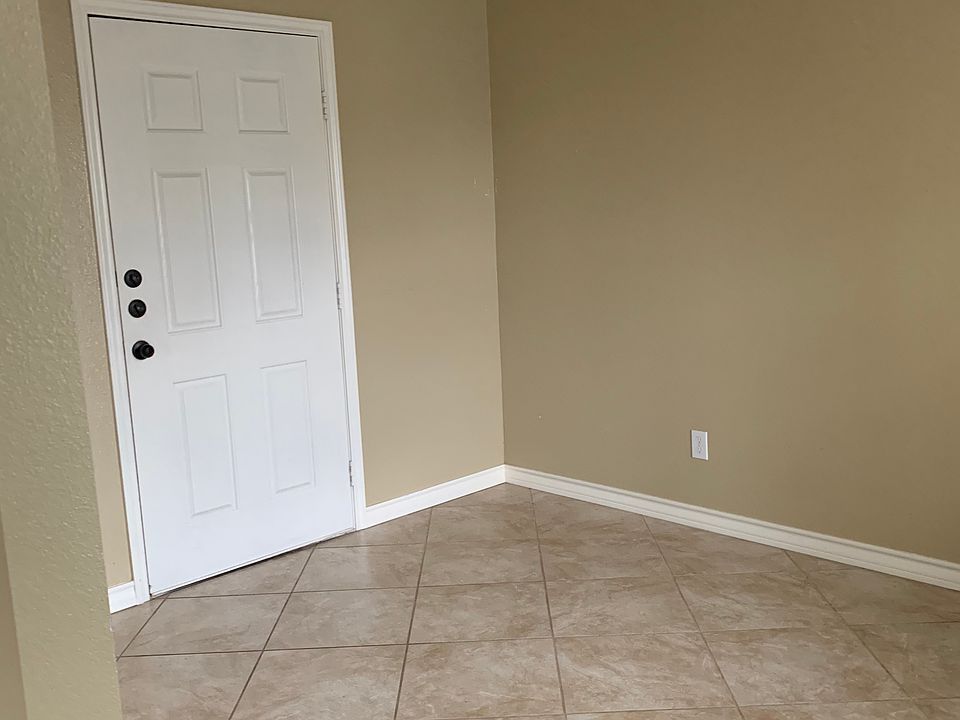 1st image of 1225 Maryland Dr