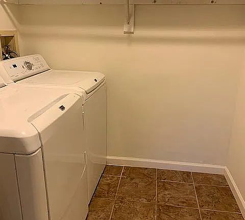 2nd image of 1014 Aspen Dr Unit 1014