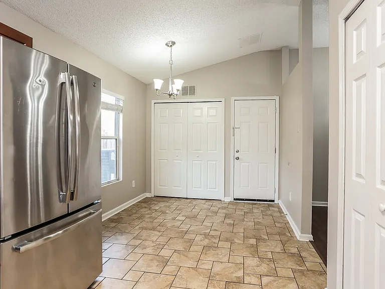 8628 Springtree Rd — Photo 6