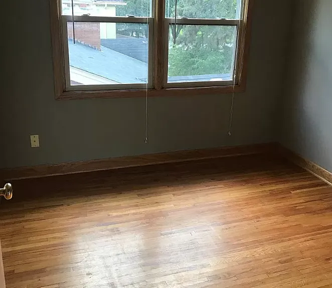 2419 Plymouth Ave N #202 — Photo 2