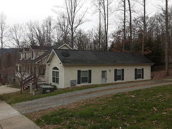 2nd image of 245 Newberry Dr
