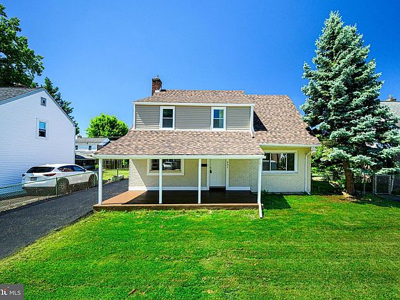 3rd image of 431 Holmes Rd