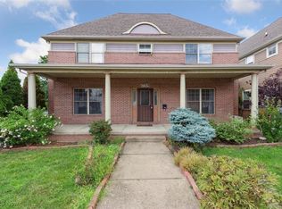 17705 Lake Shore Blvd, Cleveland, OH 44119