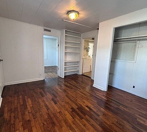 4th image of 217 S Husband St