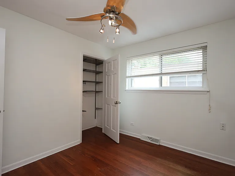 613 Leamington Ave — Photo 19