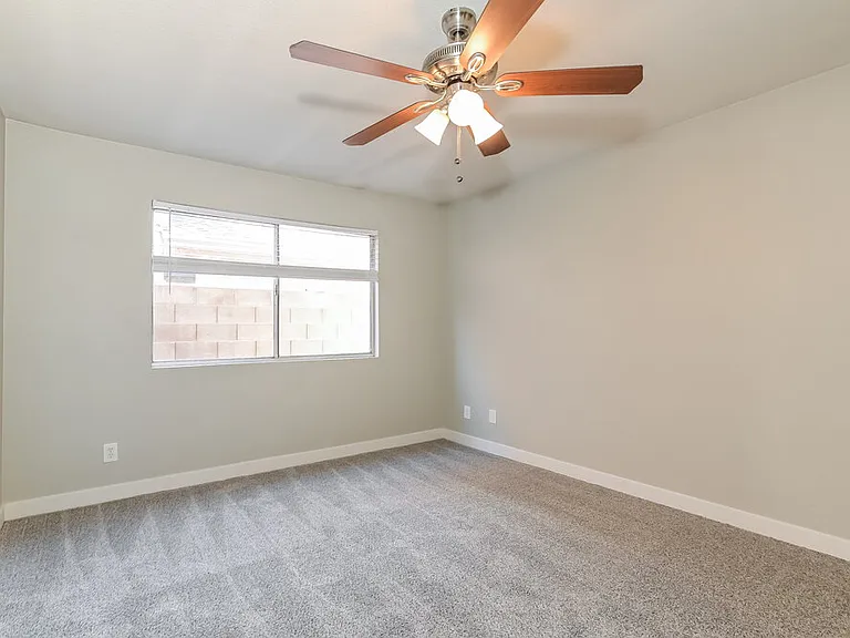 510 Crony Ave — Photo 12