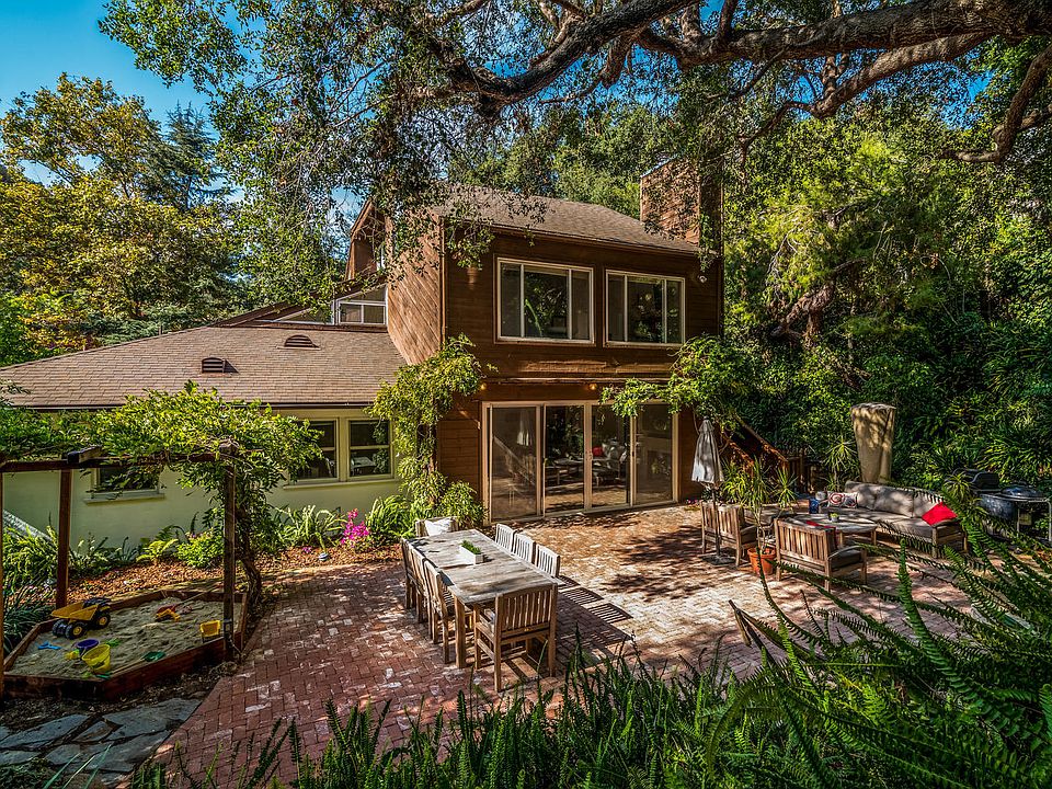 1st image of 10390 Caribou Ln