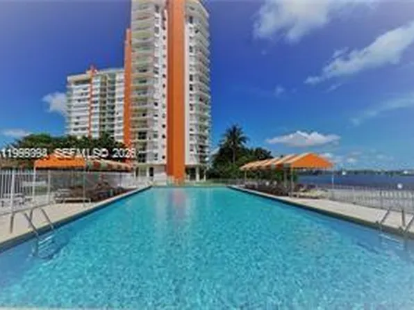 1351 NE Miami Gardens Dr APT 1605E, Miami, FL 33179