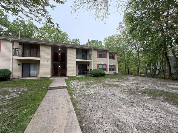18 Liberty Ct #18, Absecon, NJ 08205