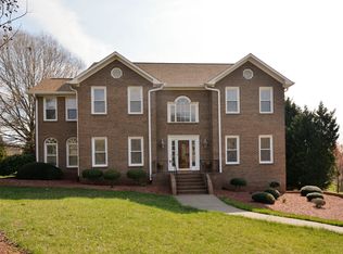 5807 Beckenham Way, Oak Ridge, NC 27310