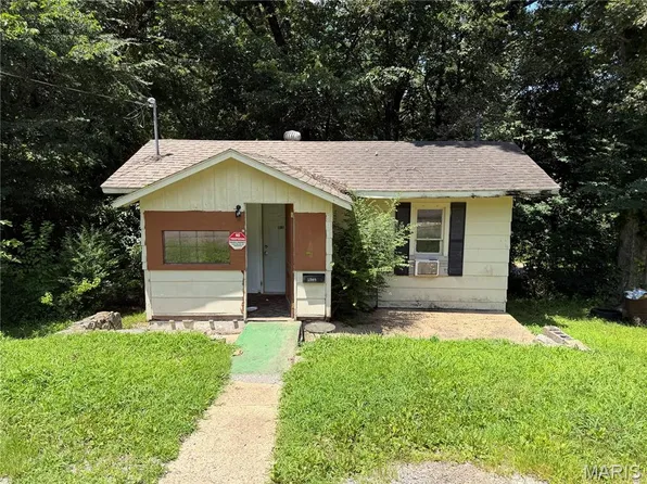 1049 Cole Ave, Poplar Bluff, MO 63901