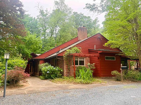 5th image of 6819 Selkirk Dr