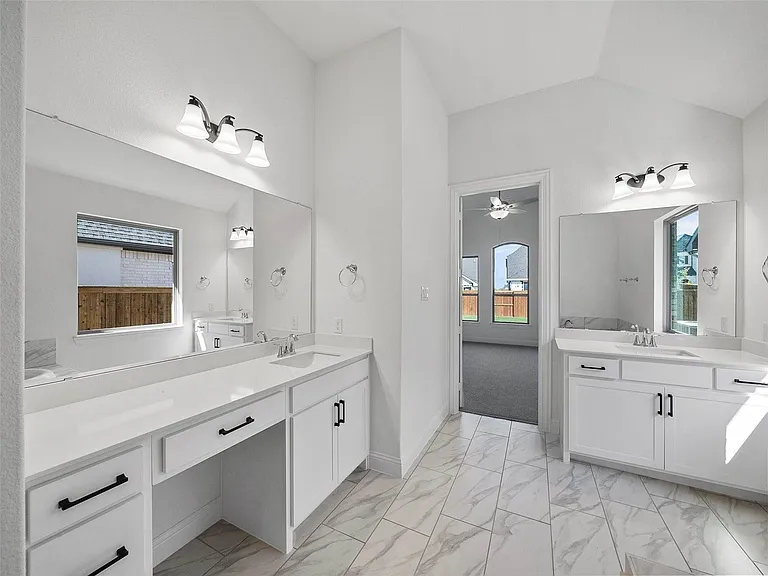 4280 Mill Pond Dr — Photo 21