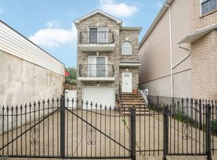 64 Brunswick St, Newark, NJ 07114