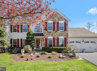1047 Erin Ct, Yardley, PA 19067