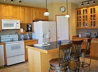 716 Lake Forest Rd, Camdenton, MO 65020