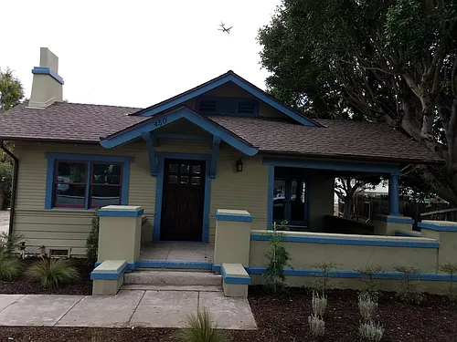 450 W 1st St Photo 1