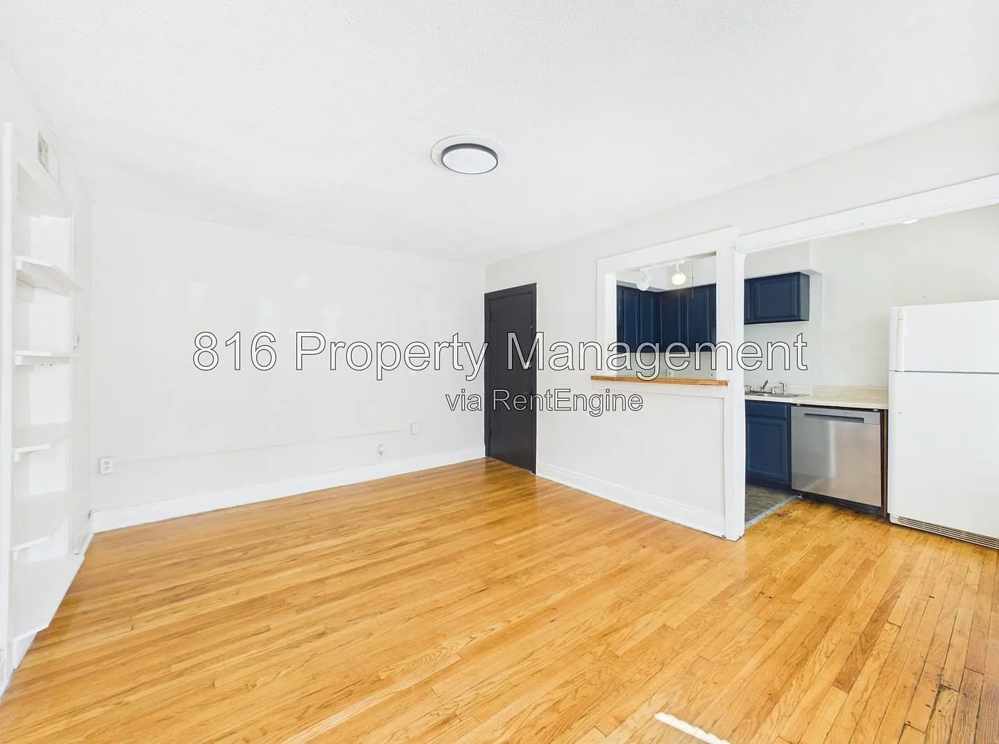 1 bed, 1.0 bath, $900 — Photo 2