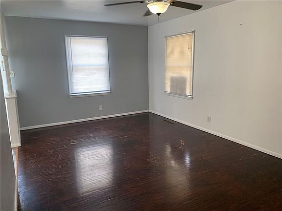 3rd image of 3502 Cecil Ave
