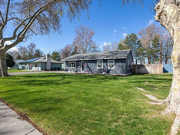 2nd image of 1317 Cottonwood Dr