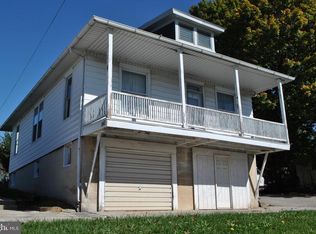 140 W High St, Red Lion, PA 17356