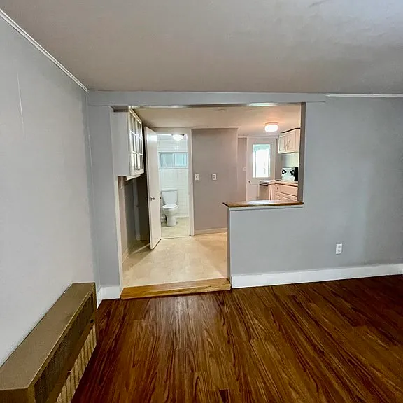65 Curve St #1 — Photo 8