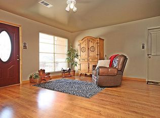 1608 Avenue E, Nederland, TX 77627