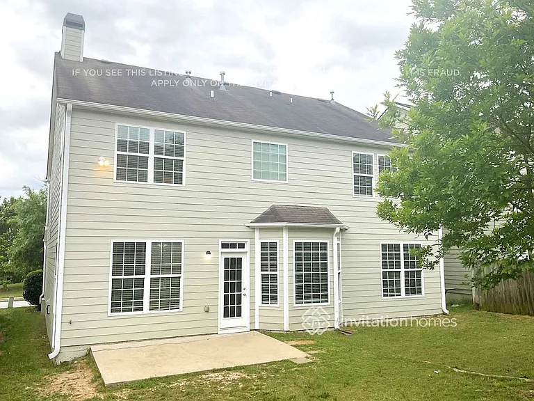 655 Briarhurst Ct — Photo 12