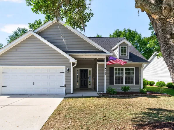 137 Robert Conway Ct., Georgetown, SC 29440