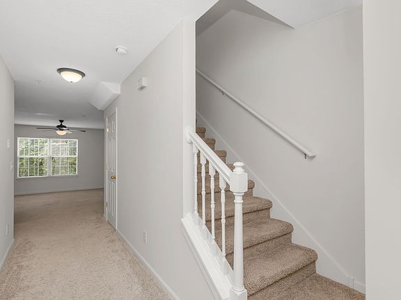 3rd image of 294 Swaying Pine Ct