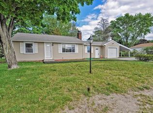 5 Park Dr, Attleboro, MA 02703