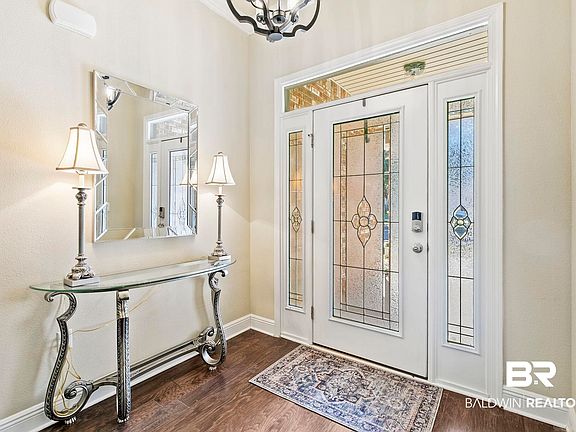 3rd image of 23235 Dundee Cir