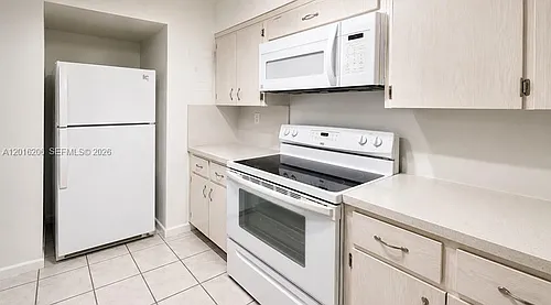 9150 NW 38th Dr Photo 1