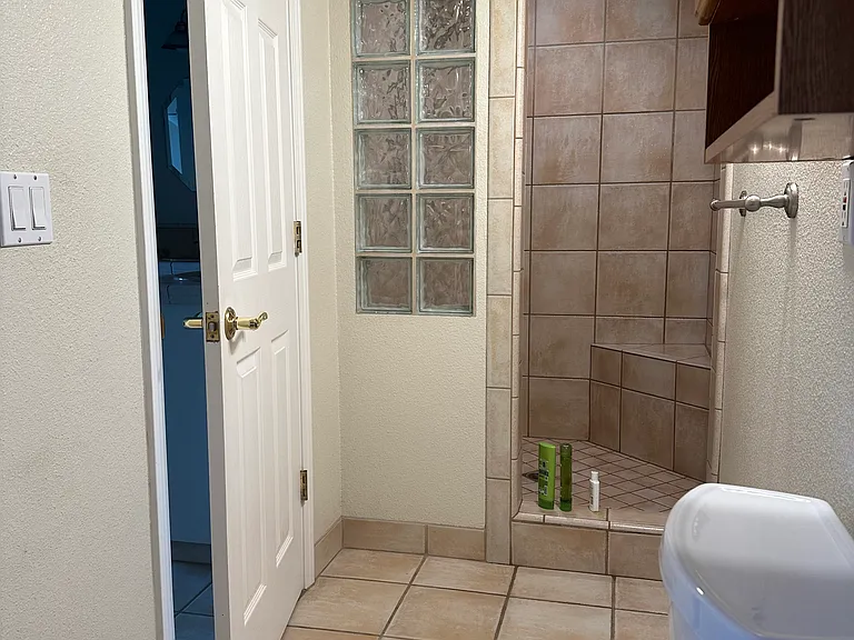 436 N Powers Ave — Photo 12