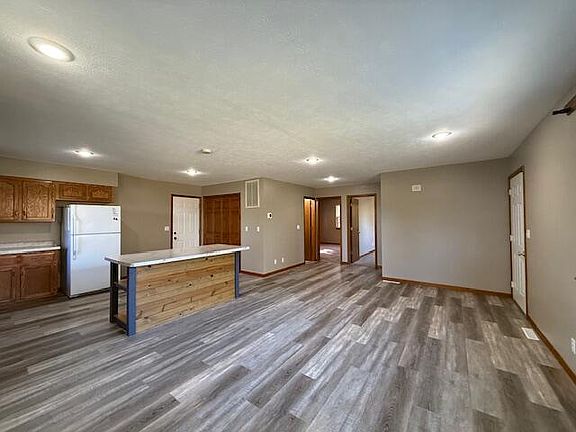 3rd image of 3461 S 90th Road