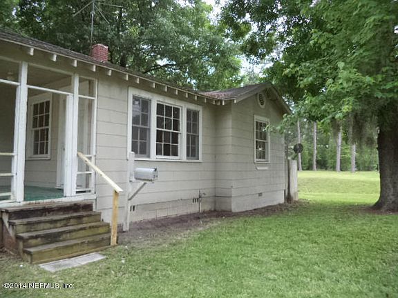 3rd image of 3058 Green St