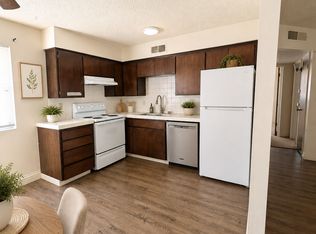 1640-1716 N Brooks Ave, Fresno, CA 93705
