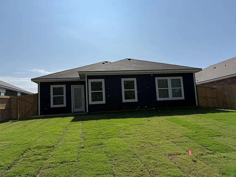 3109 Mesa Dr — Photo 14