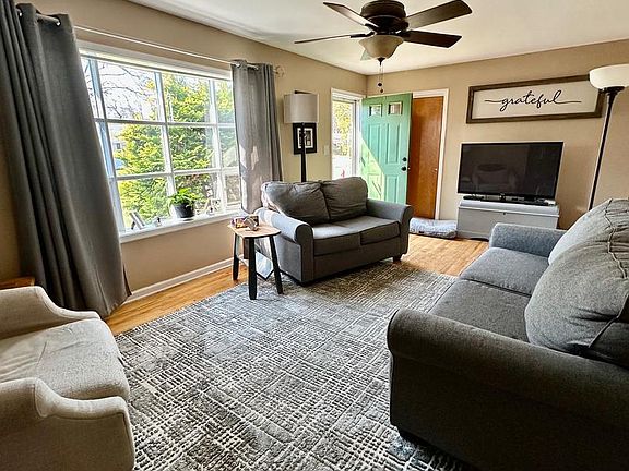 3rd image of 189 Jay Ter