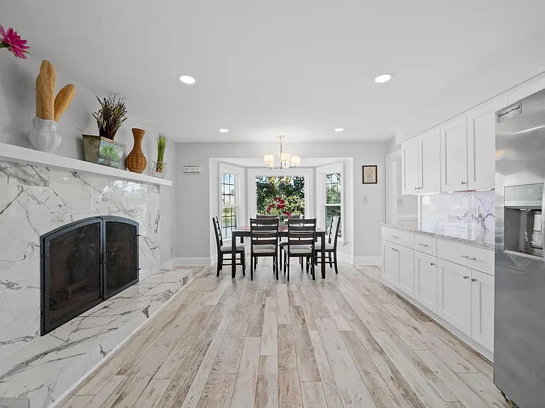 2624 Long Creek Dr — Photo 16